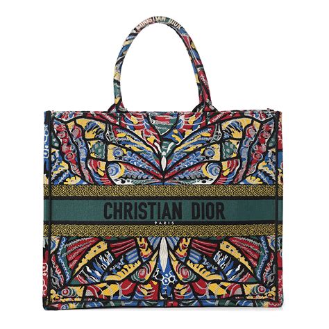 Dior book tote embroidery